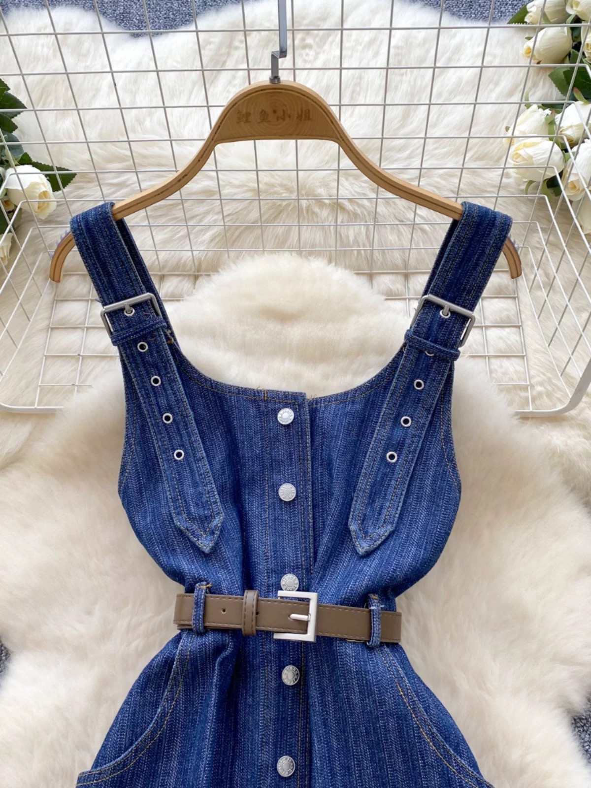 Barbie girl dress & belt DD121 images